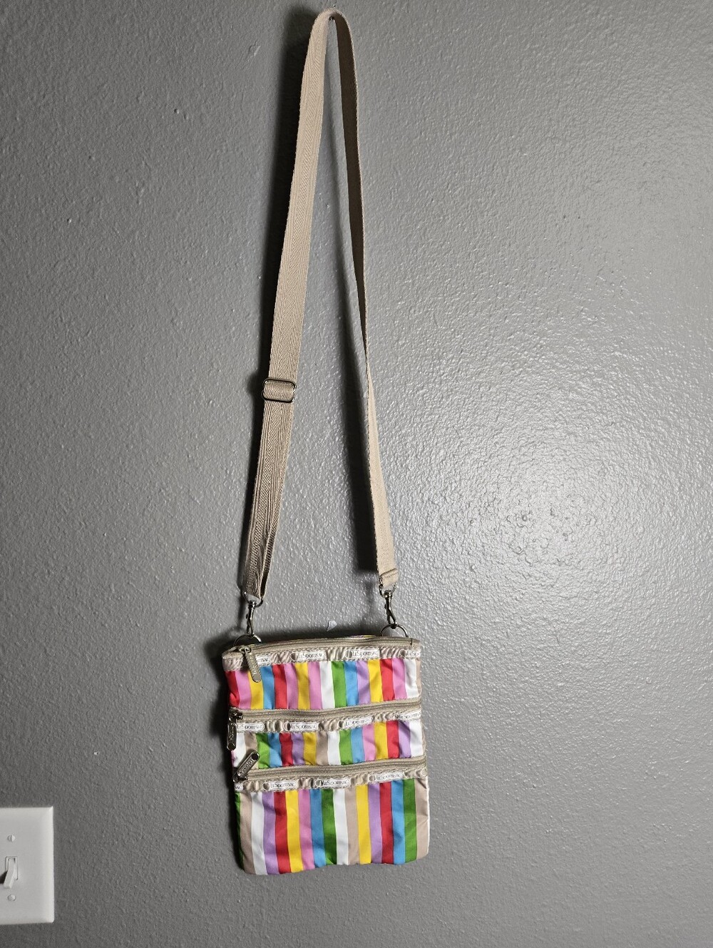 Lesportsac Vintage Madison Rainbow 3 Zipper Crossbody
